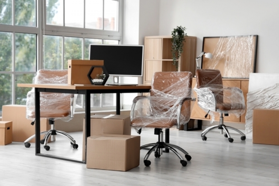 Professional office layout showing commercial furniture and workspaces ready for corporate relocation in Longmont